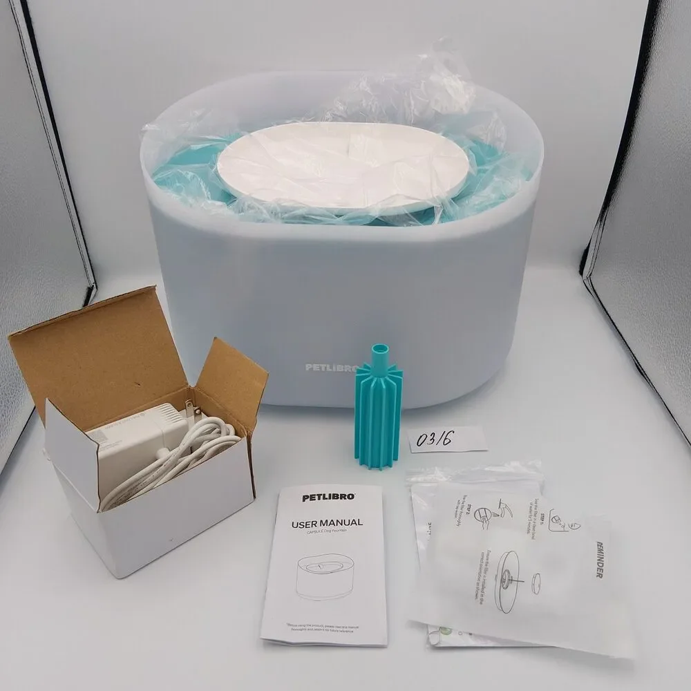 NEW-PETLIBRO CAPSULE PLWF008 WATER FOUNTAIN FOR DOGS